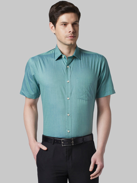 

Park Avenue Men Green Regular Fit Solid Formal Shirt