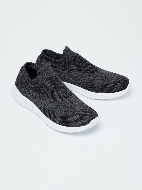

Forca by Lifestyle Men Grey Slip-On Sneakers
