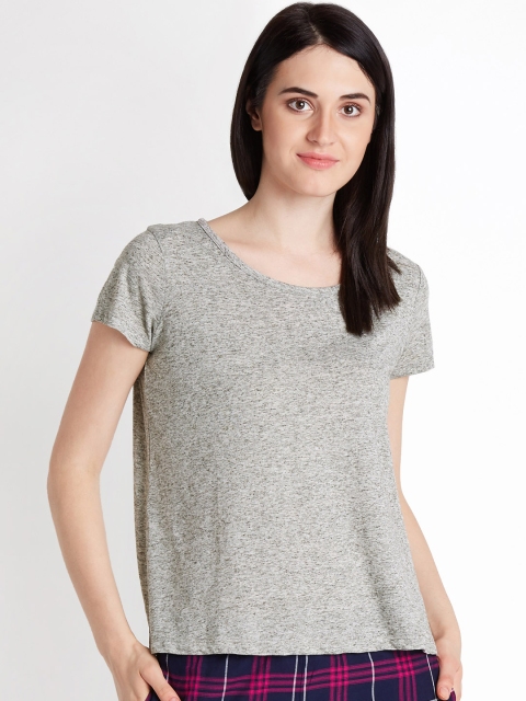 

Dreamz by Pantaloons Women Grey Printed Round Neck T-shirt