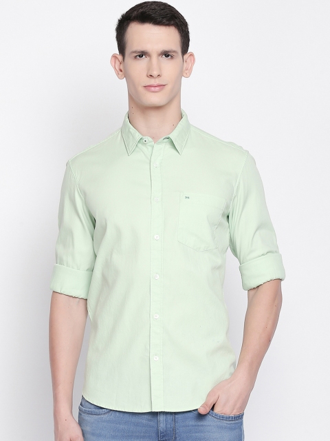 

Basics Men Green Slim Fit Solid Casual Shirt