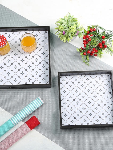 

CRAYTON Set Of 2 White & Black Printed MDF Serving Trays