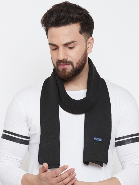 

Alvaro Castagnino Men Black Knitted Muffler