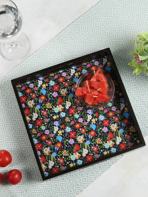 

Crayton Black Printed Trays