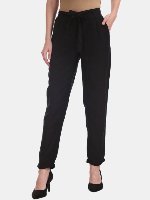 

Bronz Women Black Regular Fit Solid Peg Trousers