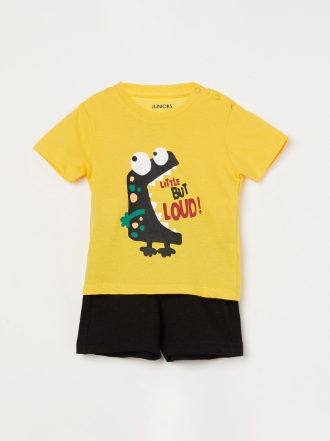 

Juniors by Lifestyle Boys Yellow & Black Printed T-shirt with Shorts