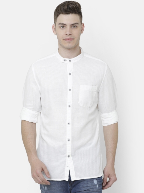 

AweTRend Men White Slim Fit Solid Casual Shirt