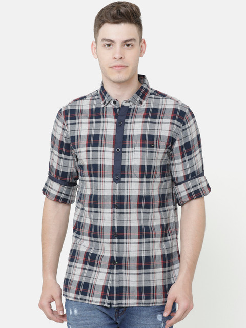 

AweTRend Men Grey Slim Fit Checked Casual Shirt