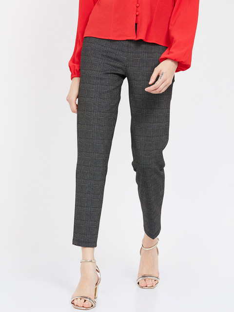 

CODE by Lifestyle Women Grey Regular Fit Checked Peg Trousers