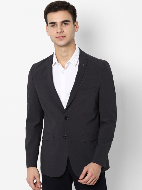 

Solly Sport Men Black Self Design Slim-Fit Single-Breasted Casual Blazer