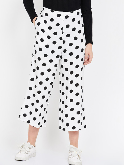 

Ginger by Lifestyle Women White & Black Regular Fit Printed Culottes