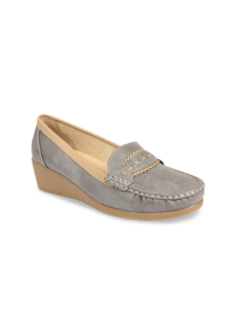 

Flat n Heels Women Grey Loafers