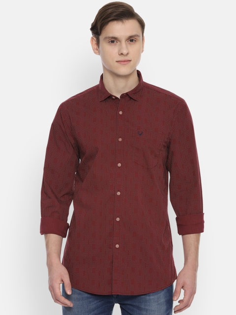 

Solly Jeans Co. Men Maroon & White Regular Fit Printed Casual Shirt