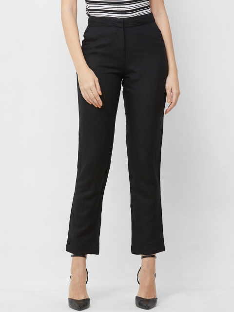 

109F Women Black Regular Fit Solid Peg Trousers