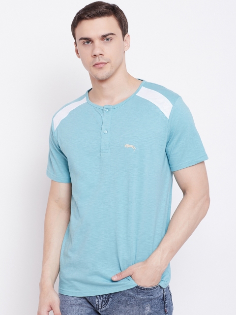 

JUMP USA Men Blue Colourblocked Henley Neck T-shirt