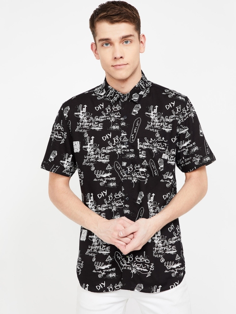 

Forca by Lifestyle Men Black Regular Fit Printed Casual Shirt