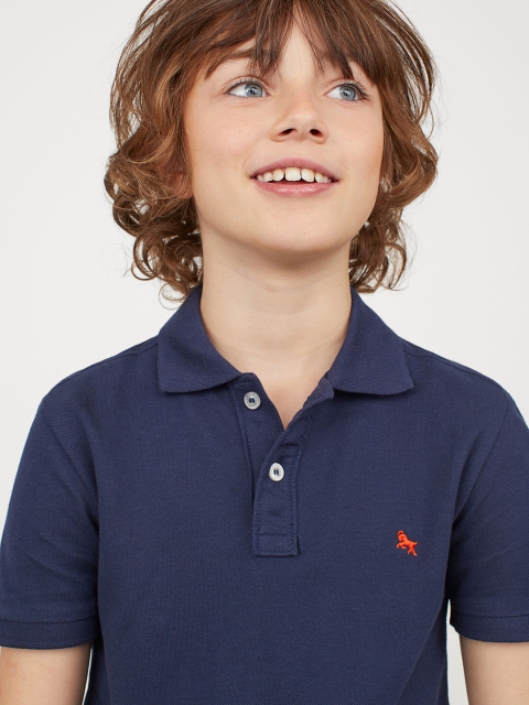 

H&M Boys Navy Blue Solid Polo shirt
