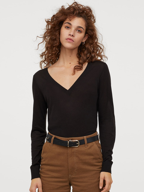 

H&M Women Black Solid V-neck Jumper