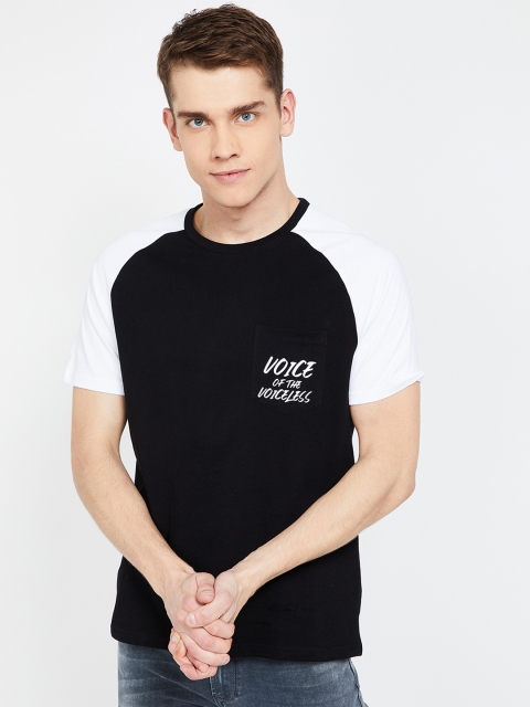 

Fame Forever by Lifestyle Men Black & White Colourblocked Round Neck T-shirt