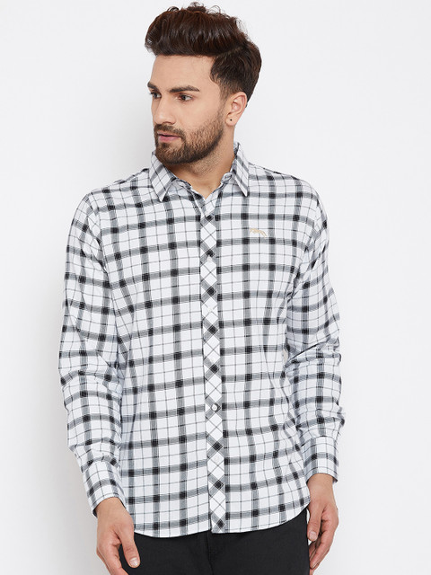 

JUMP USA Men White & Black Regular Fit Checked Casual Shirt