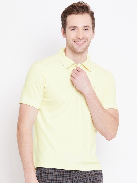

JUMP USA Men Yellow Solid Polo Collar T-shirt