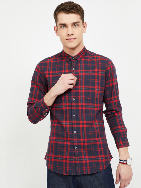 

Fame Forever by Lifestyle Men Blue & Red Slim Fit Checked Casual Shirt