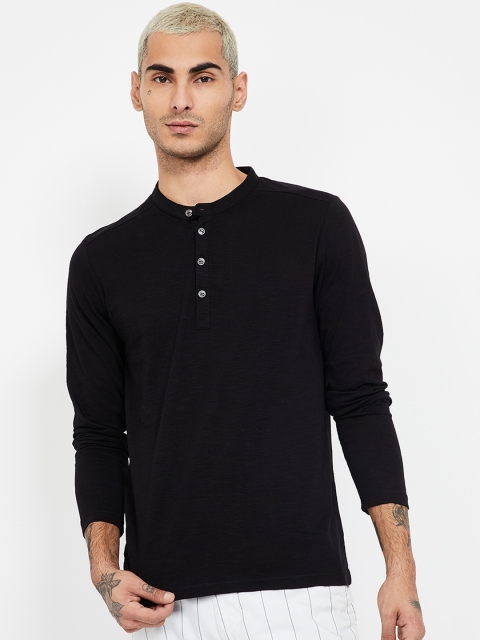 

Forca by Lifestyle Men Black Solid Mandarin Collar T-shirt