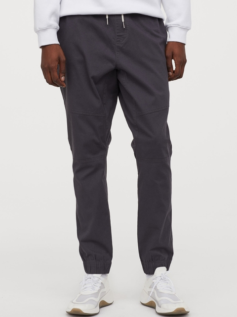 

H&M Men Grey Solid Cotton Twill Joggers