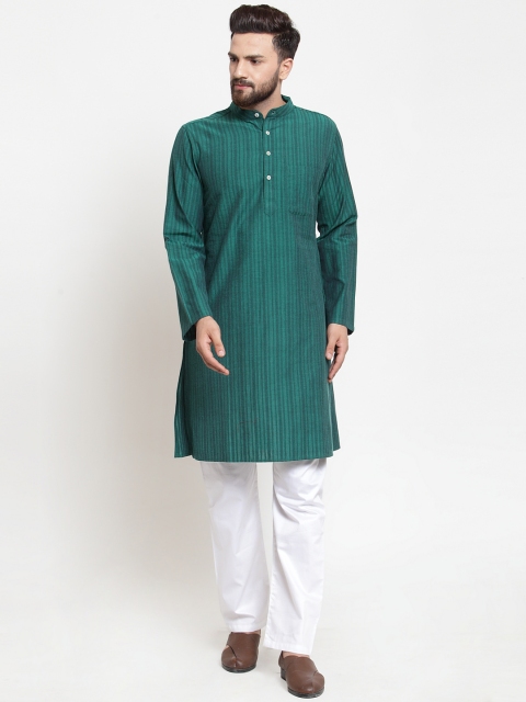 

NEUDIS Men Green Striped Kurta with Churidar
