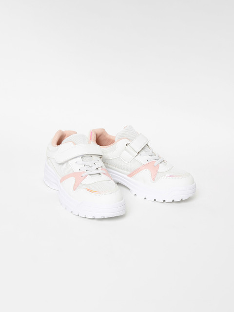 

Fame Forever by Lifestyle Girls Pink & White Sneakers