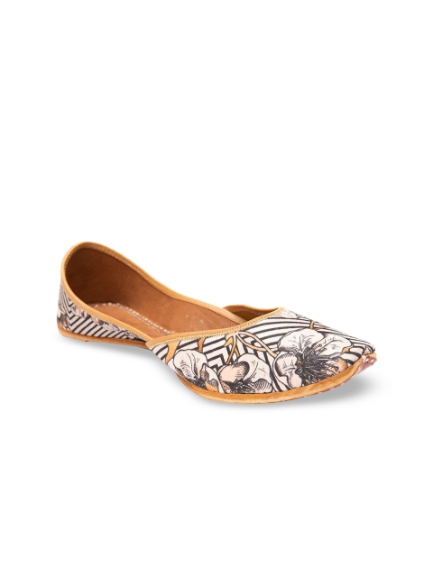 

Jivaana Women Grey & White Printed Lin Plum Blossom Leather Mojaris