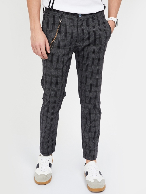 

CODE by Lifestyle Men Grey & Black Slim Fit Checked Regular Trousers