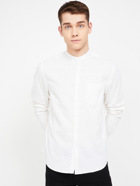 

CODE by Lifestyle Men White Regular Fit Checked Casual Shirt