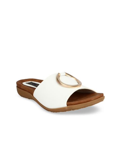 

Flat n Heels Women White Solid Open Toe Flats