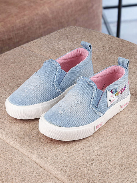 

Walktrendy Unisex Blue Slip-On Sneakers