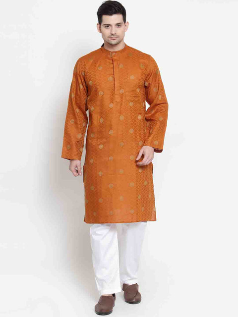 

NEUDIS Men Orange Self Design Kurta with Pyjamas