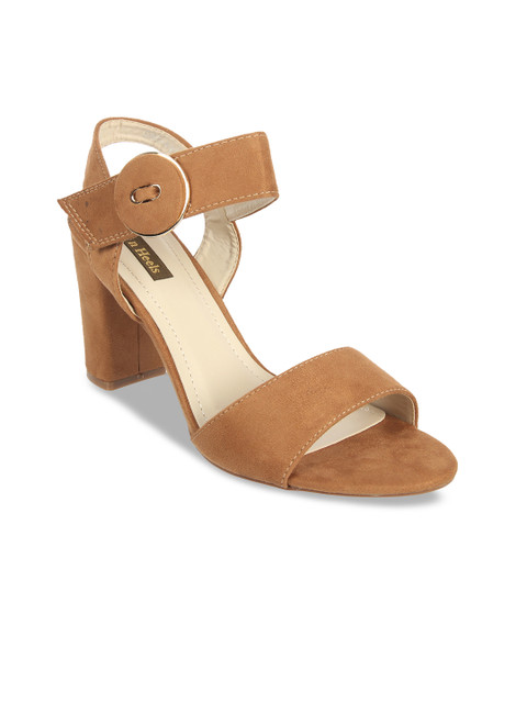 

Flat n Heels Women Tan Solid Sandals