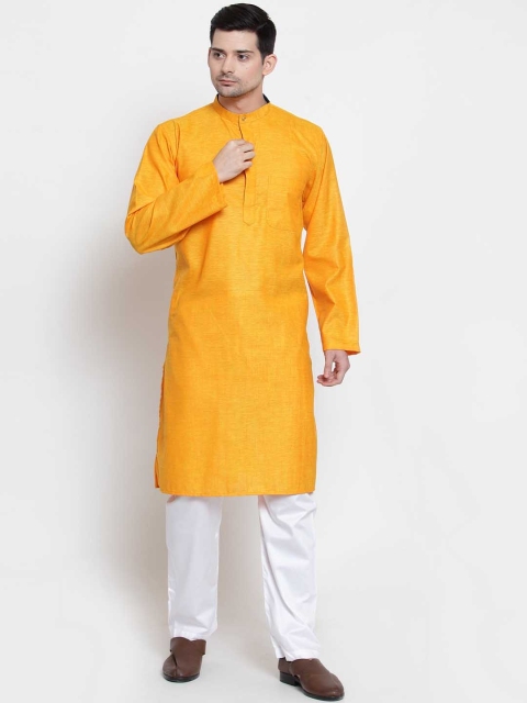 

NEUDIS Men Yellow & White Solid Kurta with Pyjamas