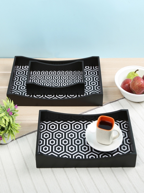 

Crayton Set fo 3 Black & White MDF Rectangular Serving Tray