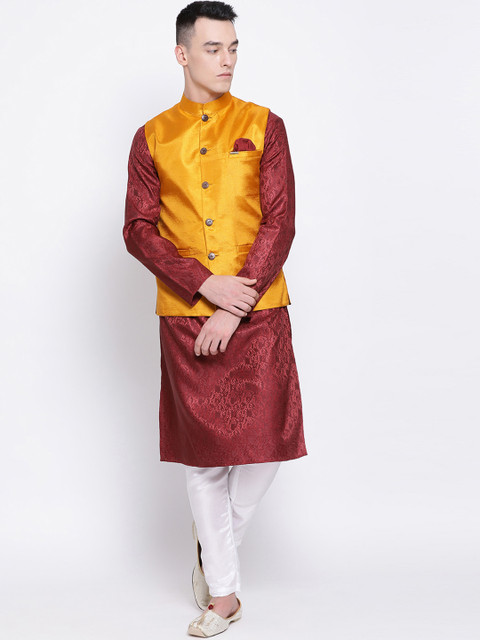 

DEVOILER Men Red & White Solid Kurta with Pyjamas