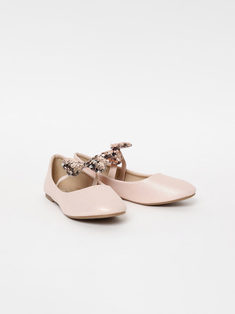 

Fame Forever by Lifestyle Girls Pink Solid Ballerinas