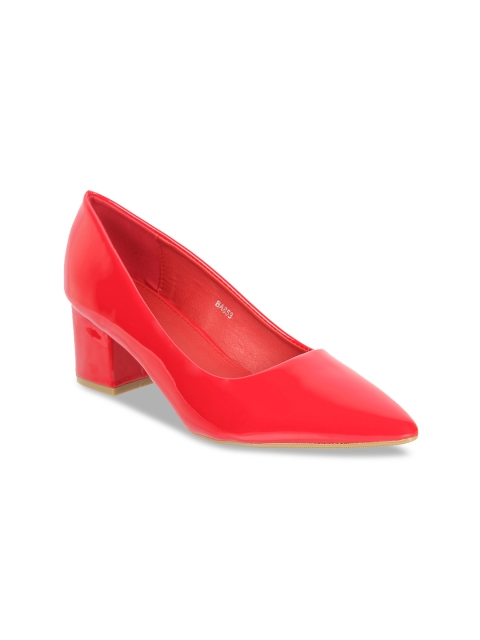 

Flat n Heels Women Red Solid Pumps