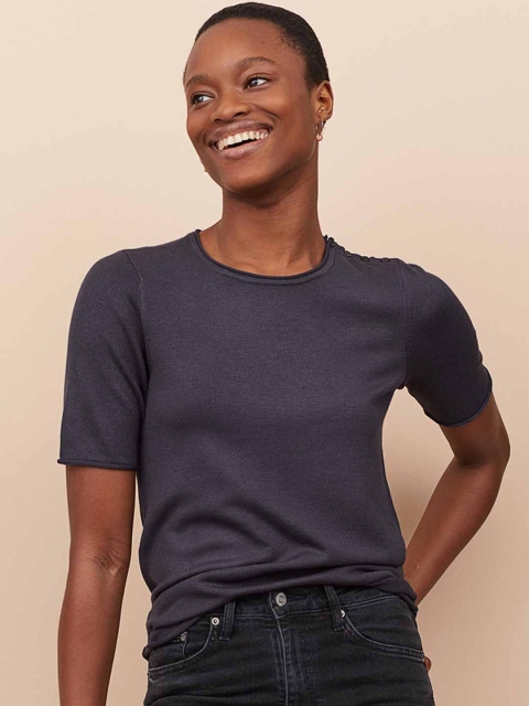 

H&M Women Navy Blue Solid Fine-Knit Top