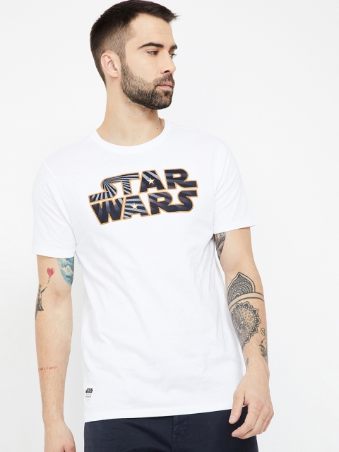 

Forca by Lifestyle Men White Star Wars Printed Round Neck T-shirt