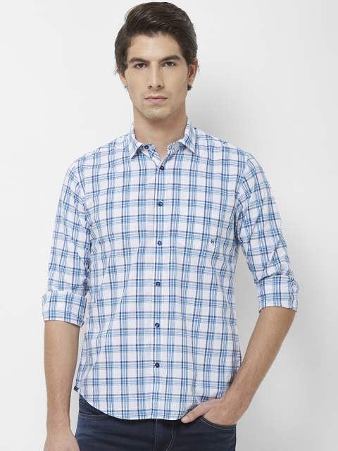 

Killer Men Blue & White Regular Fit Checked Casual Shirt