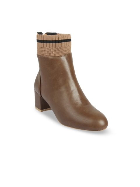 

Flat n Heels Women Khaki Woven Design Heeled Boots