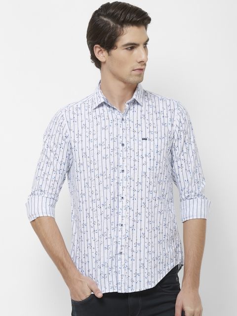 

Killer Men White & Blue Regular Fit Printed Casual Shirt