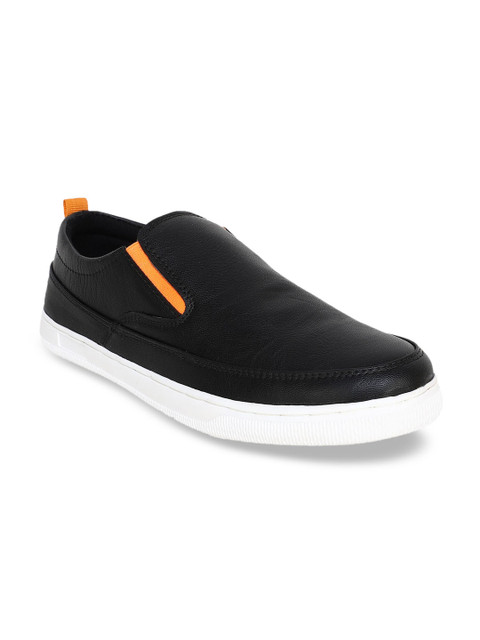 

Respiro Men Black Solid Slip-On Sneakers
