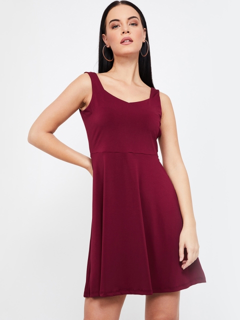 

Ginger by Lifestyle Women Burgundy Solid Fit and Flare Dress