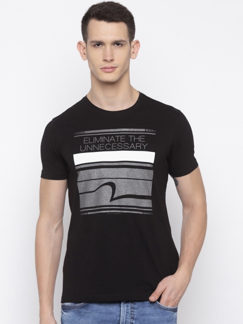 

SPYKAR Men Black Printed Round Neck T-shirt