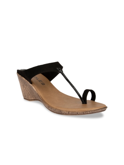 

SOLES Women Black Solid Heels